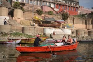 Hand Boat Booking in Varanasi